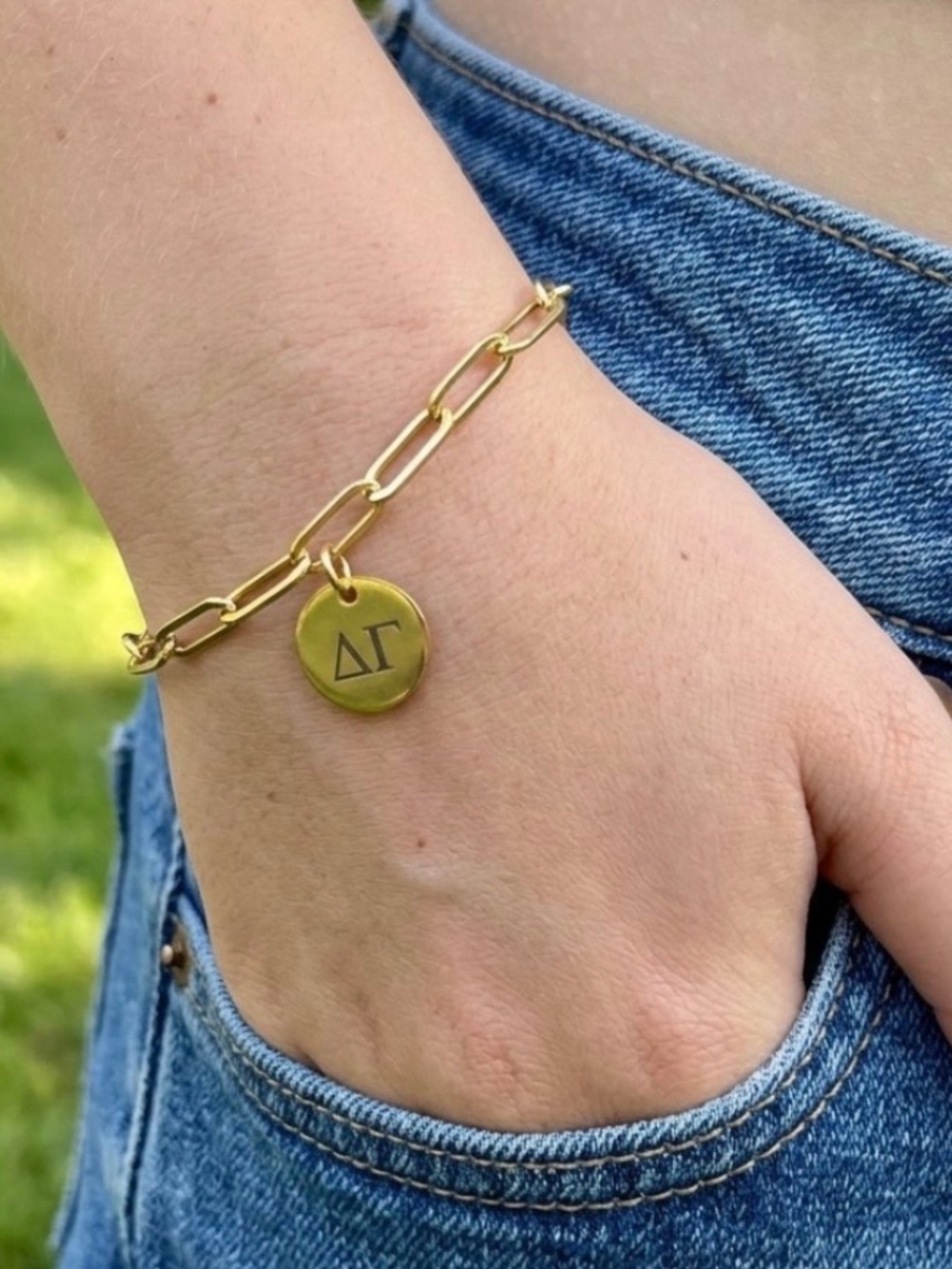 Delta Gamma DG Sorority Shiny Gold Tone Paperclip Chain Charm Bracelet